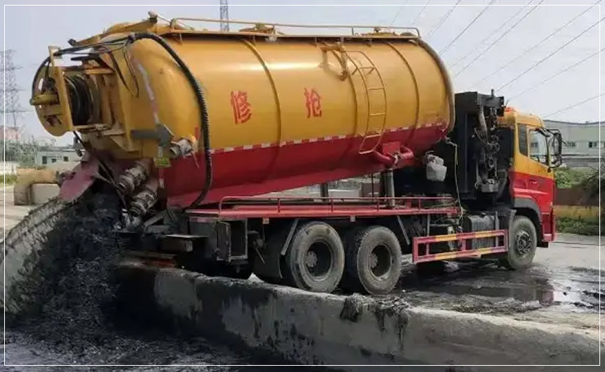 崆峒沉淀池清理案例